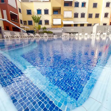 Lägenhet Paula Pool Adeje *